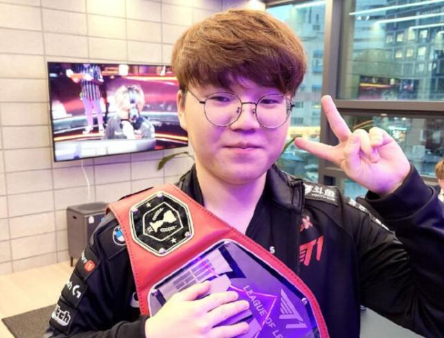 作为名人堂 作为名人堂