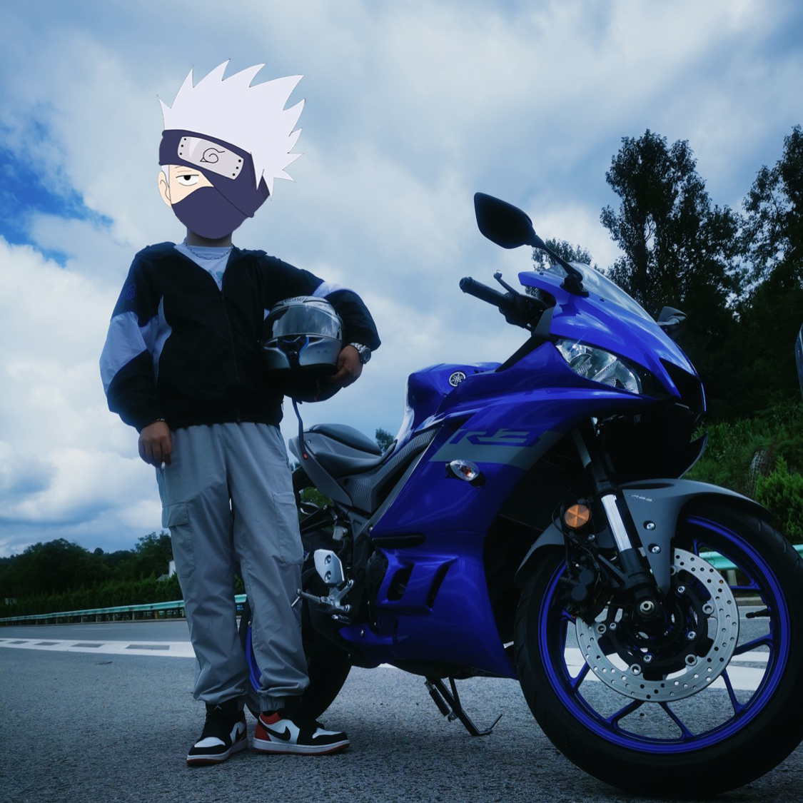 但她们所展 但她们所展